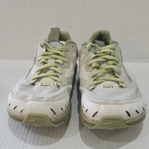 Altra Lone Peak 6 Women's Athletic Shoes in Green and Cream Size 9.5 - Picture 5 of 11